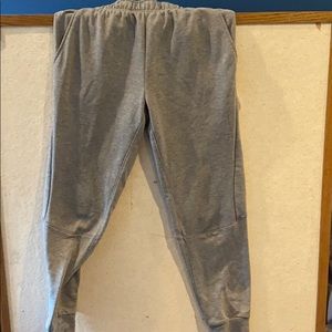 Men’s gray joggers